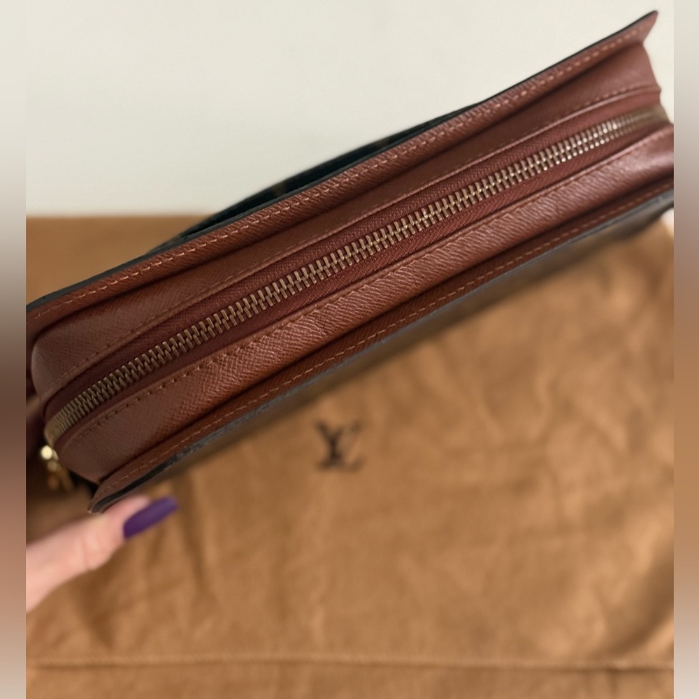 Louis Vuitton Pochette Orsay leather clutch bag ~ Never worn, VINTAGE - Picture 9 of 16